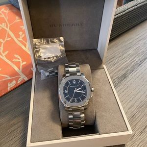 RARE Burberry Watch - Unisex